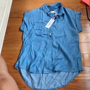 NWT Vineyard vines jean button up top